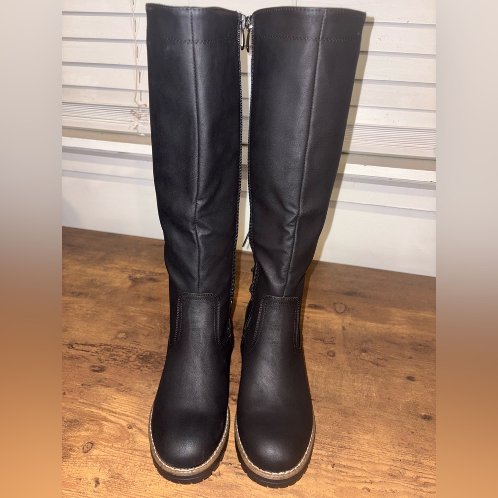 NWOT Global Win Black Lace-Up Knee High Boots - Picture 10 of 13